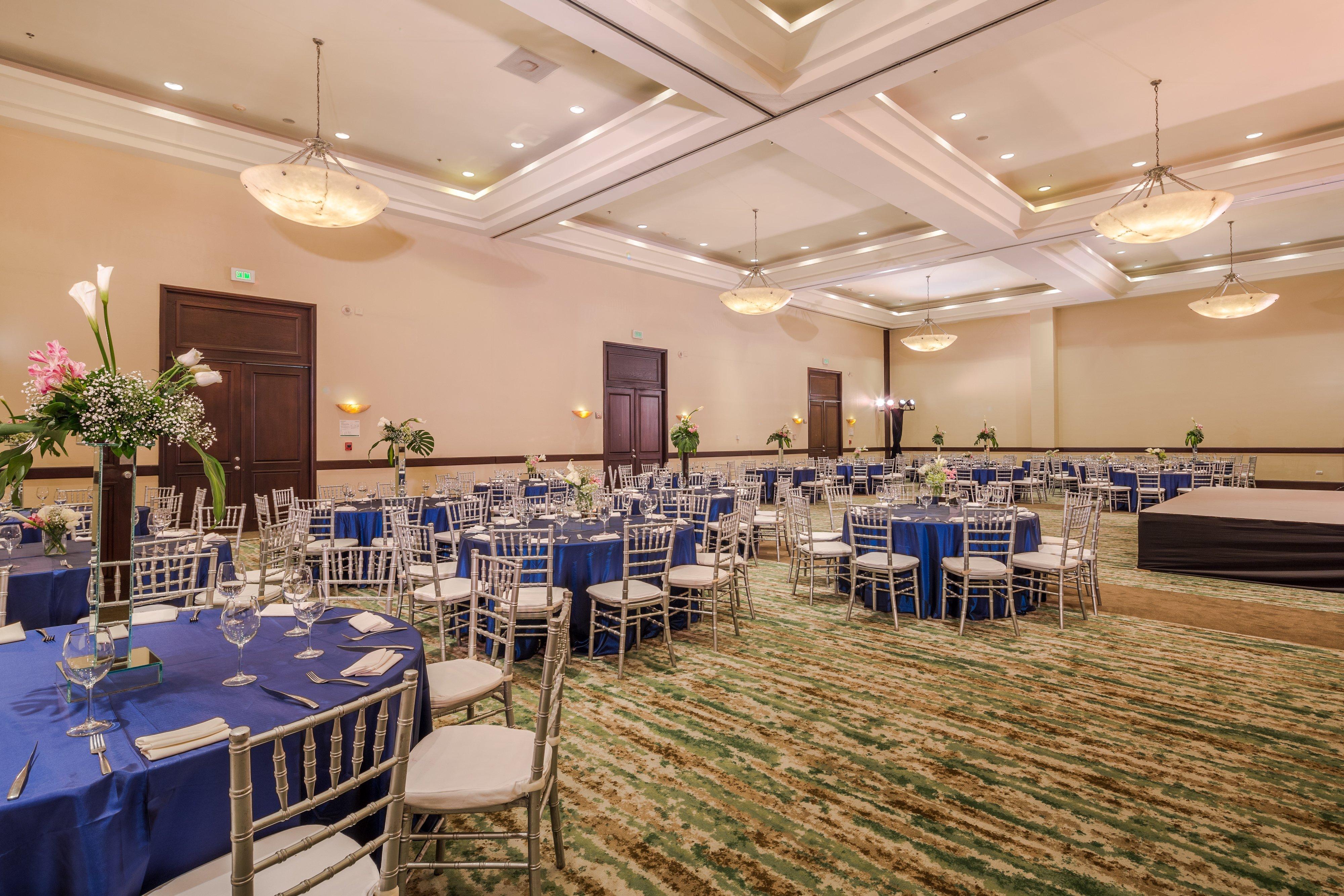 Holiday Inn Monterrey Valle By Ihg San Pedro Garza Garcia Exterior photo